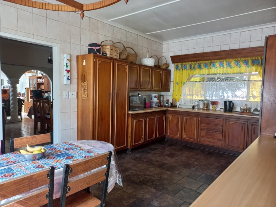 3 Bedroom Property for Sale in La Hoff North West